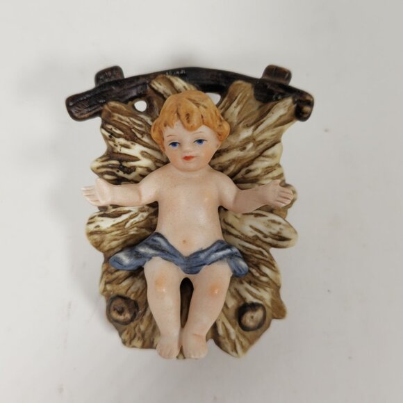 Vintage Homco Porcelain Figurine Nativity Scene Religious Collectible Home Decor - Picture 7 of 14